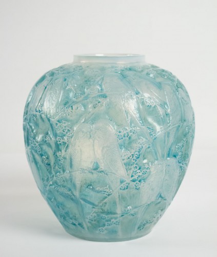 René Lalique - Opalescent Vase &quot;Perruches&quot; - Glass & Crystal Style 