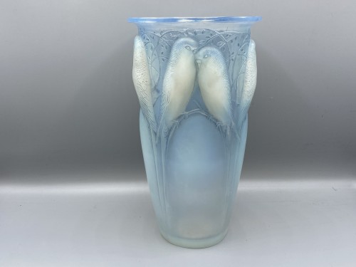 René Lalique - Opalescent Vase Ceylan - Glass & Crystal Style 