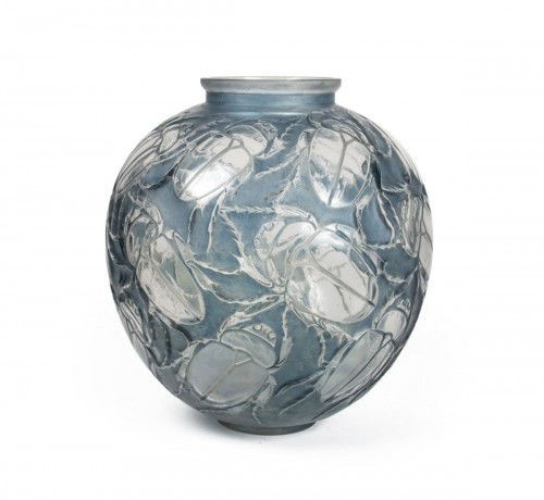 René LALIQUE (1860 1945) Vase Gros scarabée (1923)