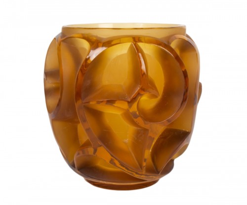 René LALIQUE (1860-1945) Vase "Tourbillons " Teinté Ambre