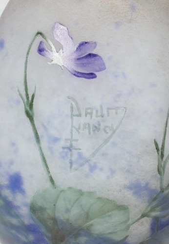  - Daum Nancy - Vase œuf Violettes