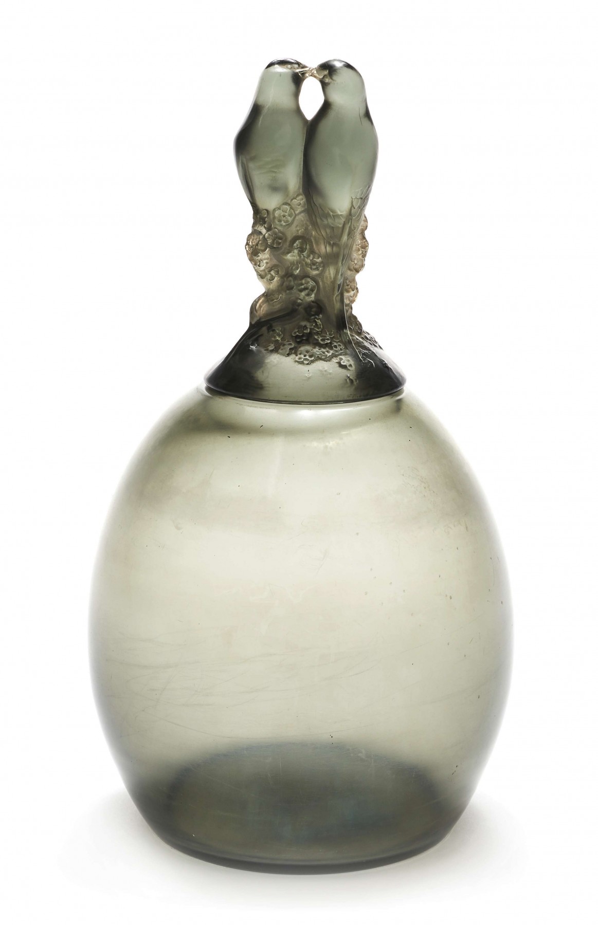 1860-1945 vase modèle "Sophora" Teinté gris René LALIQUE 