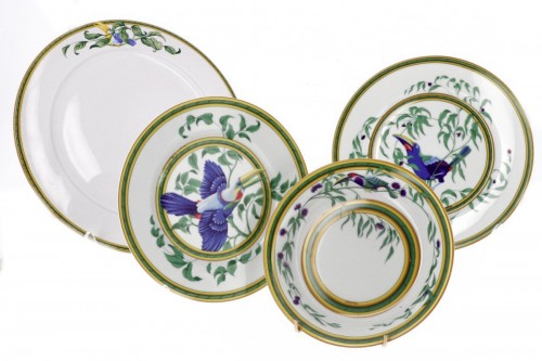 Hermes -  Service 50 pièces en porcelaine modèle "Toucans"