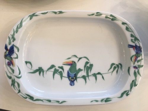  - Hermes -  Service 50 pièces en porcelaine modèle "Toucans"