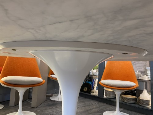 Knoll & Saarinen - Table salle manger Ovale marbre - Alexia Say
