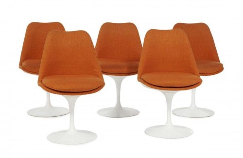 Eero SAARINEN (1910-1961 - Suite de cinq chaises «Tulipe»