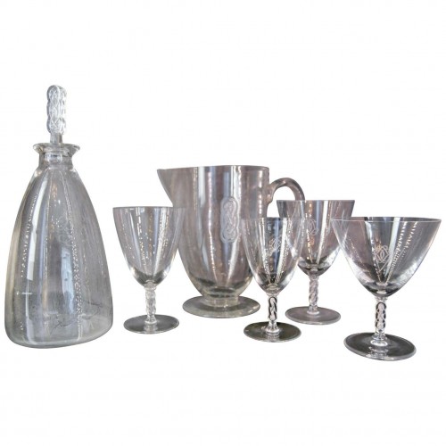 Lalique France, Suite de verres "Guebwiller" 37 Pieces