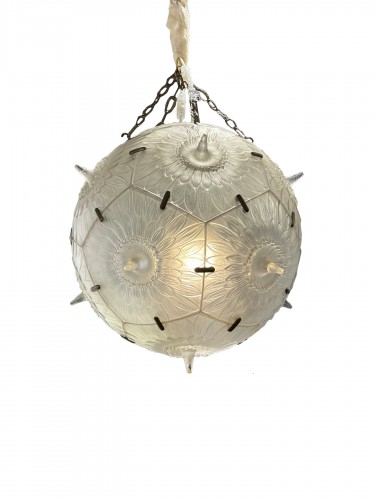René Lalique - molded  glass &quot;Passiflore” chandelier