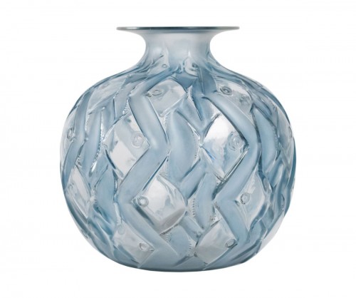 René Lalique Vase &quot;Penthievre&quot;.