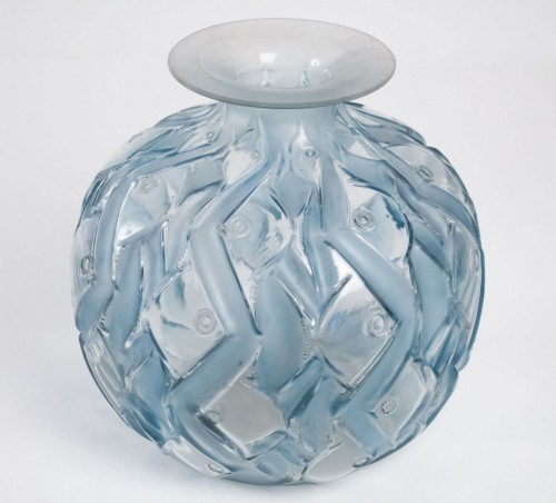 René Lalique Vase &quot;Penthievre&quot;. - Glass & Crystal Style 