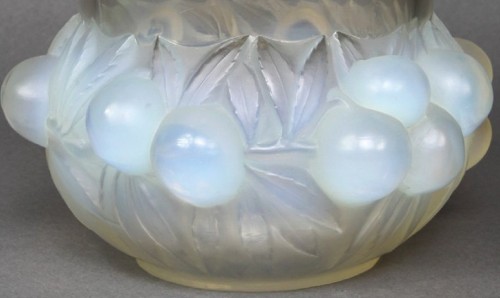 René Lalique - Opalescent &quot;Plums&quot; Vase - Glass & Crystal Style 