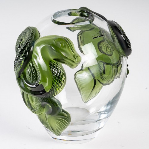 Verrerie, Cristallerie  - Lalique France  -  Vase Dragon