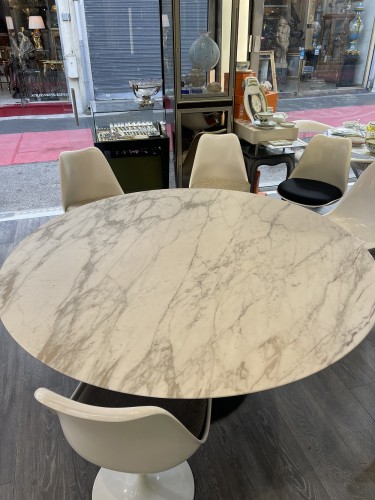 Furniture  - Eero Saarinen for Knoll - Saarinen table in Calacatta Oro matt varnished mar