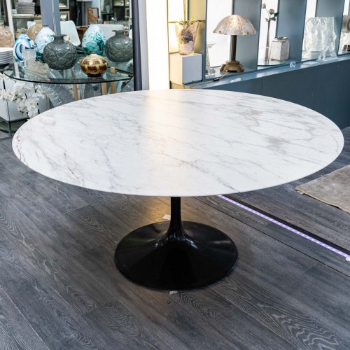 Knoll International and Eero Saarinen - Circular Marble Top Dining Table - Furniture Style 