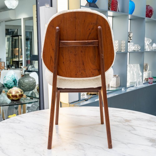 Set of six Danish teak chairs covered with bouclé sheepskin fabric - 50