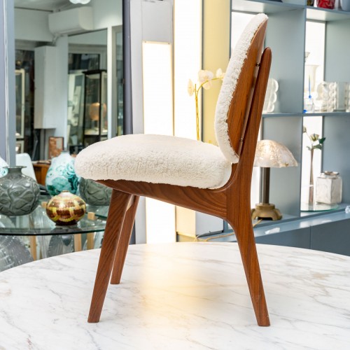 Antiquités - Set of six Danish teak chairs covered with bouclé sheepskin fabric