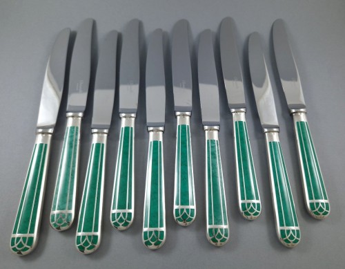 XXe siècle - Christofle  - Ménagère Talisman de 61 pièces en métal argenté et laque de Chine verte