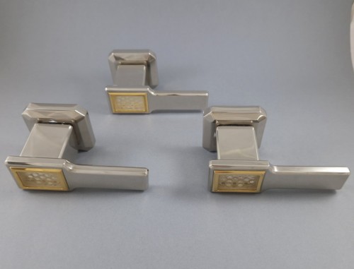 Lalique - 3 Door Handles - Decorative Objects Style 