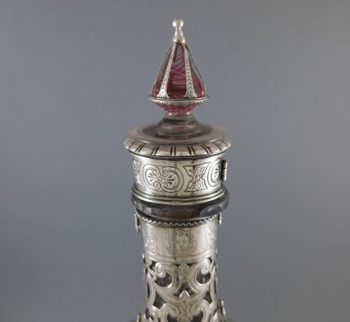 19th century - Glass And Sterling Silver Pilgrim&#039;s Flask