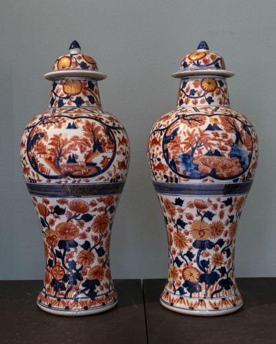Céramiques, Porcelaines  - Paire de vases en porcelaine de Chine