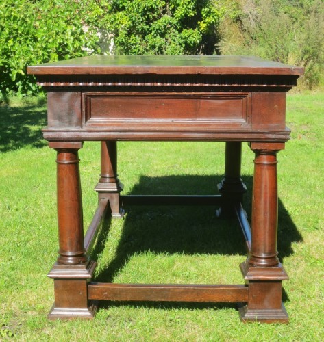  - Walnut table, Italy late 16th century early 17th century