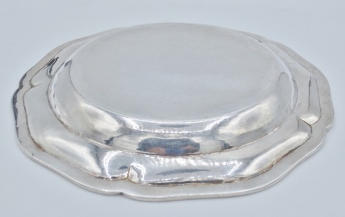  - 18th century Solid silver dish