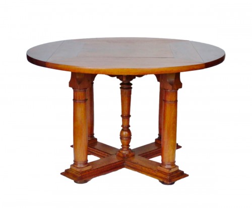 Table en noyer, XVIe siècle