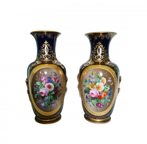 Vases en porcelaine d'époque Restauration