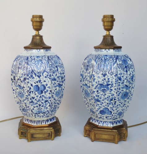 Pair of Delft Delft earthenware vases mounted as lamps - Lighting Style 