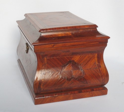 Antiquités - French Regence period box