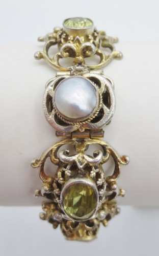 Antique Jewellery  - 19th century Austro-Hungarian bracelet
