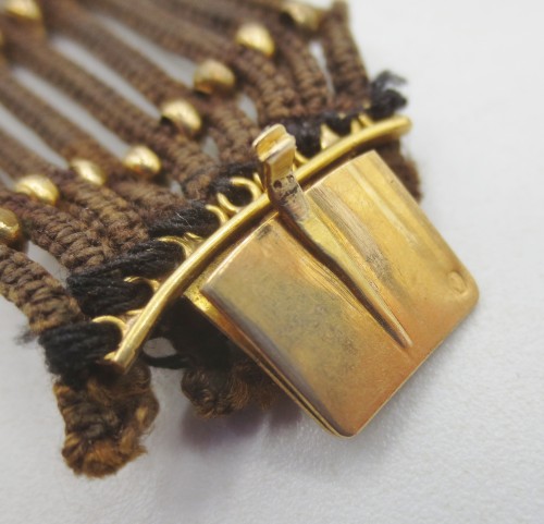 Antiquités - Bracelet or et cheveux, XVIIIe siècle