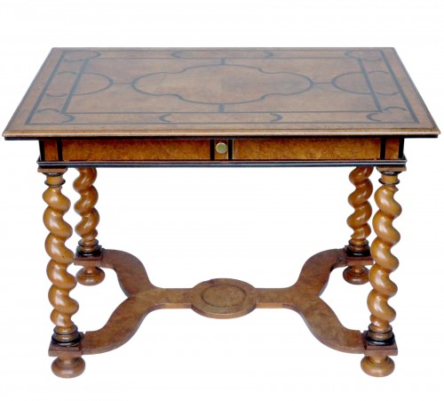 Table en bois blond, époque Napoléon III