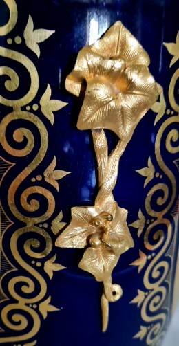 Grande paire de vases en porcelaine vers 1840-1850 - Anne Besnard