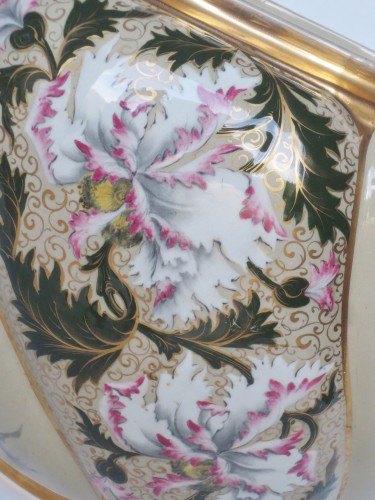 XIXe siècle - Vasque Art Nouveau en faïence