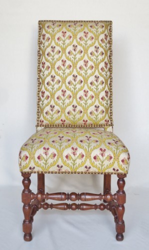 XVIIIe siècle - Ensemble de sept chaises d'époque Louis XIII