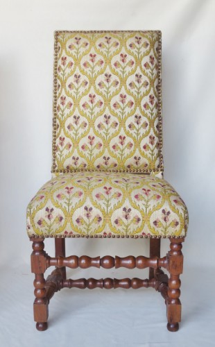 Antiquités - Ensemble de sept chaises d'époque Louis XIII