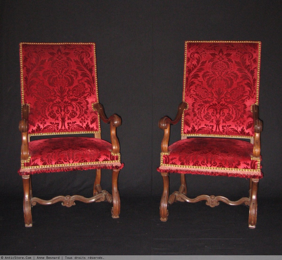 French Baroque 17th Century Louis XIV Walnut Armchair