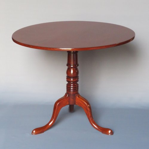 Mobilier Table & Guéridon - Gueridon en acajou début du XIXe siècle