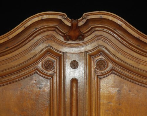 XVIIIe siècle - Armoire en chêne, fin XVIIIe siècle