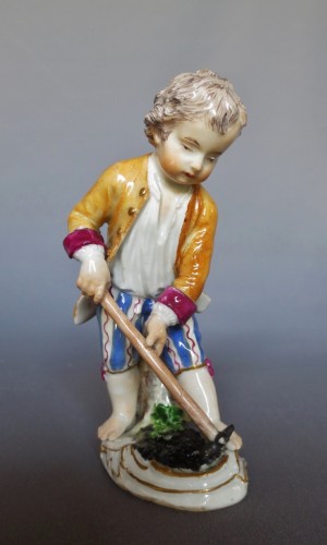 le petit jardinier, porcelaine de Meissen XVIIIe siècle - Céramiques, Porcelaines Style 
