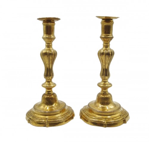 Paire de flambeaux e bronze doré, XVIIIe siècle