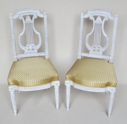 Antiquités - Suite of six Louis XVI chairs