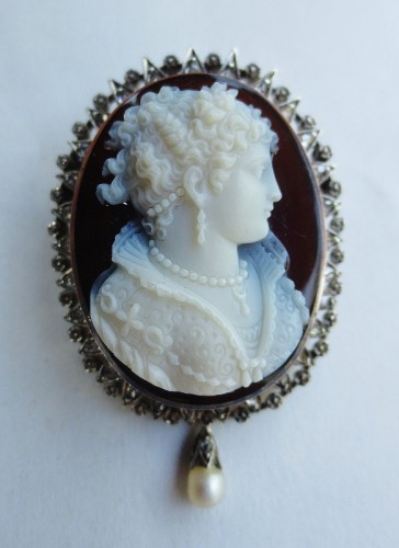 Restauration - Charles X - Broche camée en Agate, époque Restauration