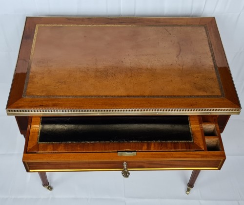 Mobilier Bureau et Secrétaire - Bureau de dame d’époque Louis XVI