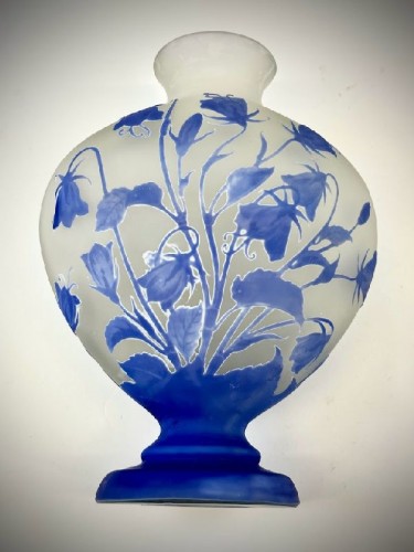 Antiquités - Emile Gallé  - Vase Art nouveau "Aux Perce-Neiges"