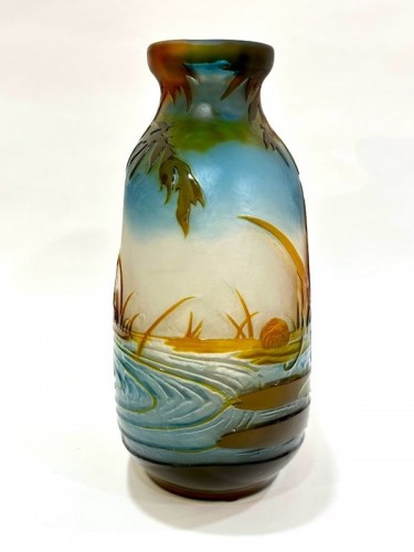 Verrerie, Cristallerie  - Emile Gallé - Vase Art nouveau "Au martin-pêcheur"