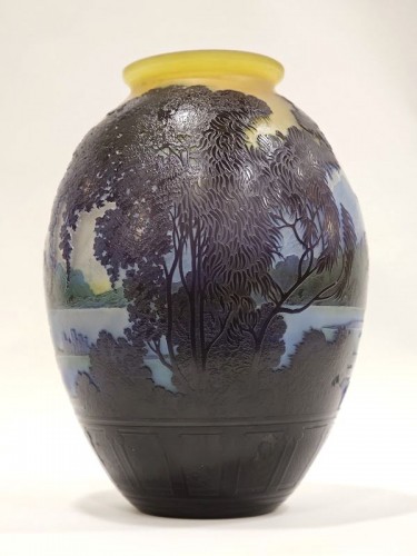 Verrerie, Cristallerie  - Emile Gallé - Vase Art nouveau " Le Lac de Come"