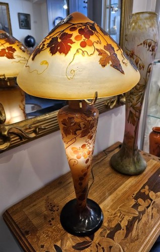 Emile Gallé - Grande Lampe Champignon Art nouveau "Aux Raisins " - Antiquités Art Nouveau