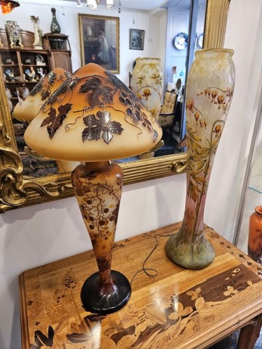 XXe siècle - Emile Gallé - Grande Lampe Champignon Art nouveau "Aux Raisins "